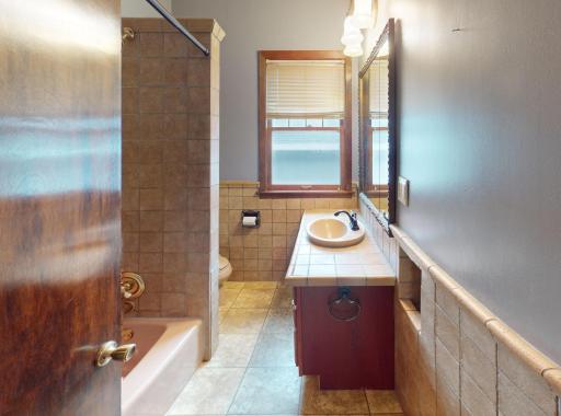 340 E 3rd Street, Albert Lea, MN 56007