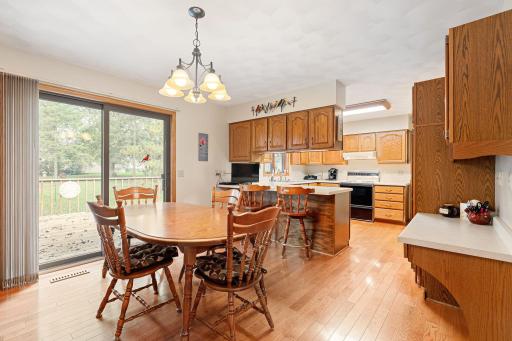 930 Ridgeview Place NE, Owatonna, MN 55060