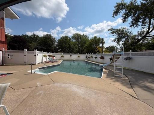 516 9 1/2 Street N, Sauk Rapids, MN 56379