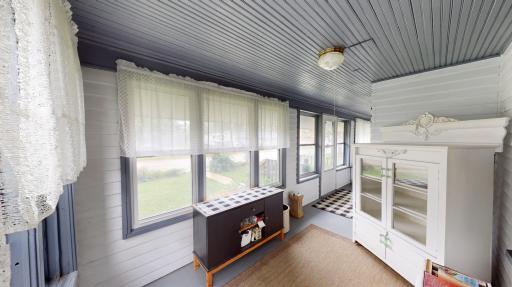 148 2nd Avenue SW, Alden, MN 56009