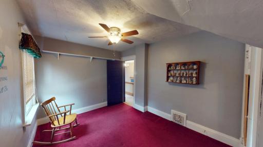 148 2nd Avenue SW, Alden, MN 56009