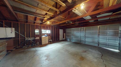 148 2nd Avenue SW, Alden, MN 56009