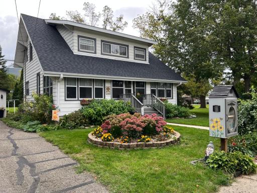 148 2nd Avenue SW, Alden, MN 56009