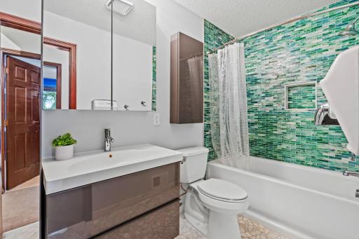 10407 175th Avenue NW, Elk River, MN 55330