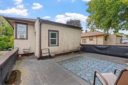 261 Robie Street W, Saint Paul, MN 55107
