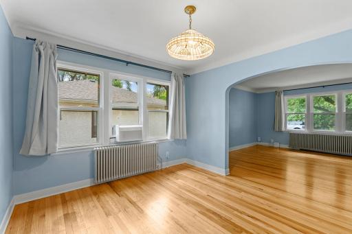 261 Robie Street W, Saint Paul, MN 55107