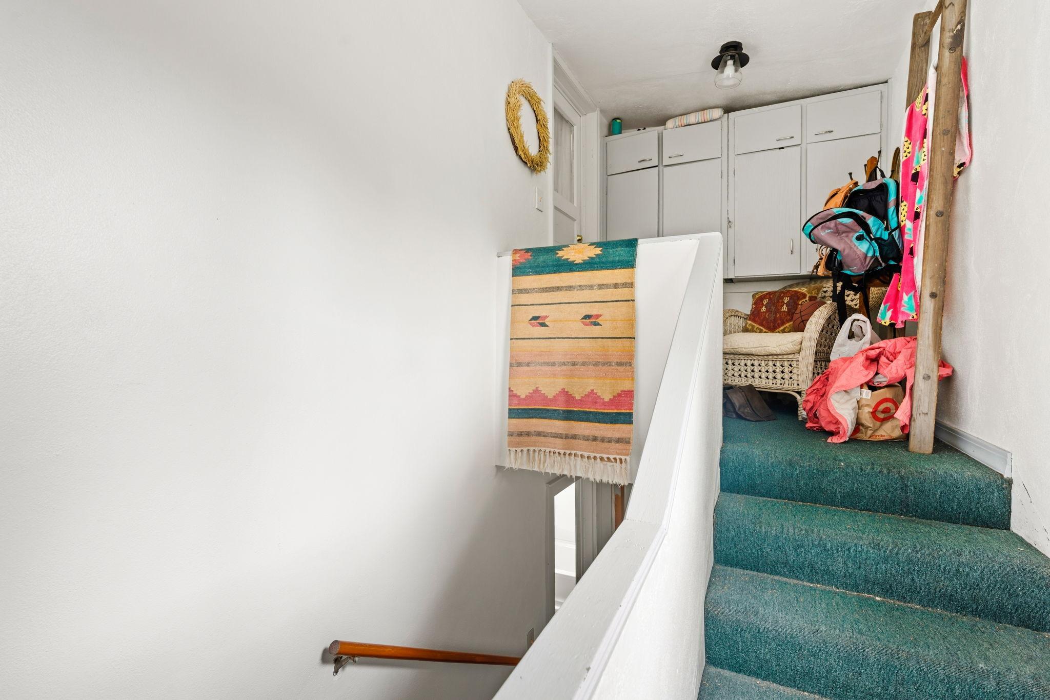 26-web-or-mls-261 W Robie St 1-26.jpg
