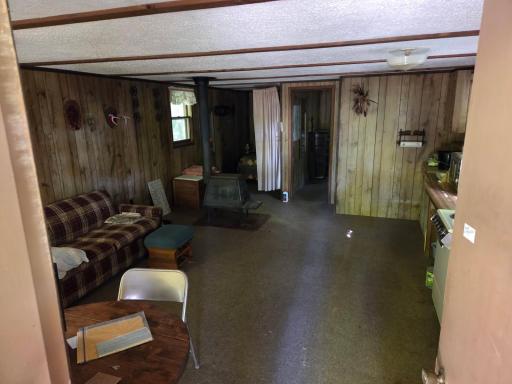 5821 Birchview Road W, Grasston, MN 55030