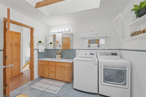 3045 Dundee Lane, Mound, MN 55364