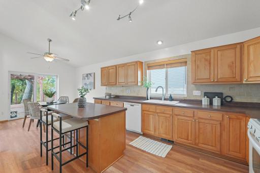 3045 Dundee Lane, Mound, MN 55364