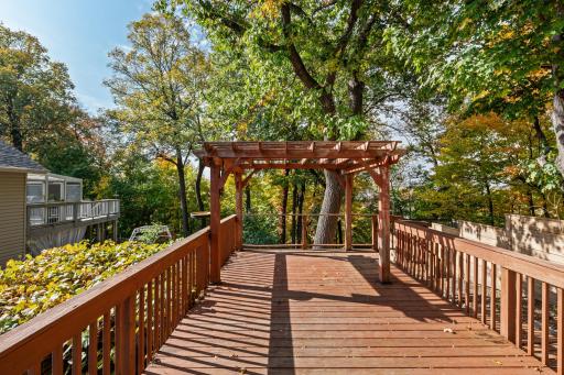 3045 Dundee Lane, Mound, MN 55364