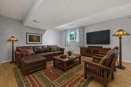 1320 11th Avenue NE, Faribault, MN 55021
