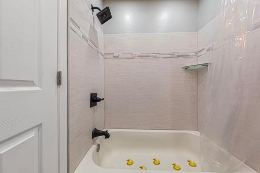 1320 11th Avenue NE, Faribault, MN 55021