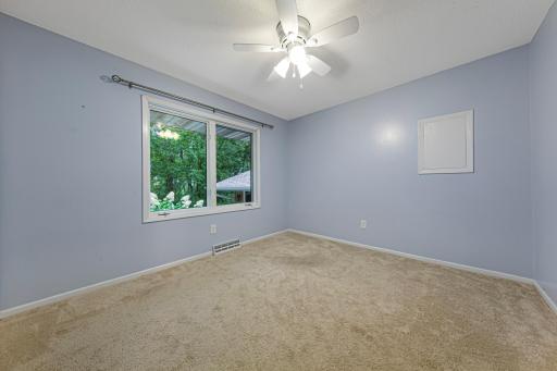 1320 11th Avenue NE, Faribault, MN 55021