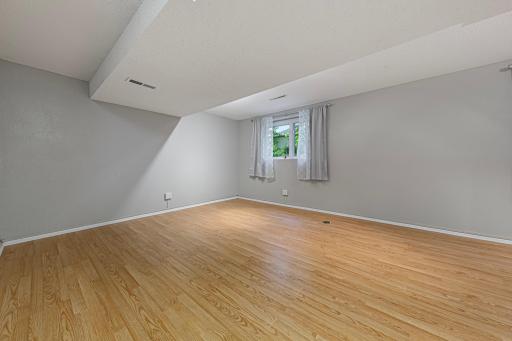 1320 11th Avenue NE, Faribault, MN 55021