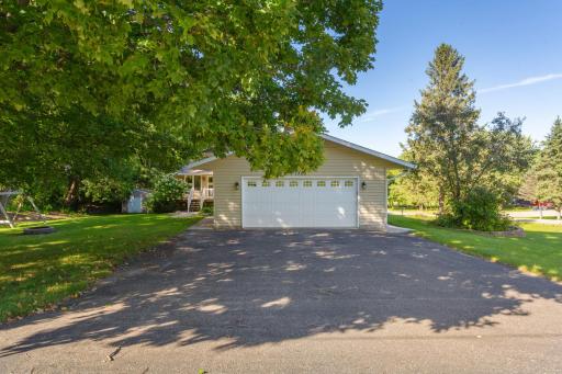 1320 11th Avenue NE, Faribault, MN 55021