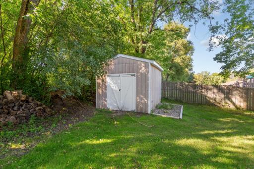 1320 11th Avenue NE, Faribault, MN 55021