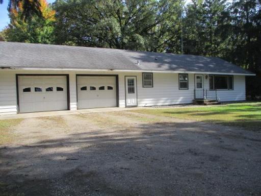 6102 NE River Road, Sauk Rapids, MN 56379