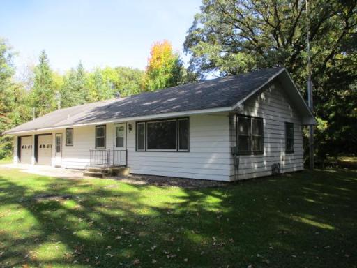 6102 NE River Road, Sauk Rapids, MN 56379