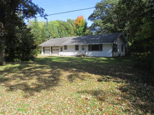 6102 NE River Road, Sauk Rapids, MN 56379