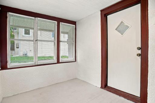 1428 Vincent Avenue N, Minneapolis, MN 55411