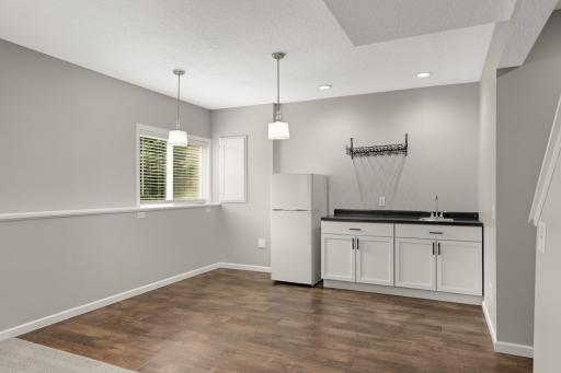 11779 Harvest Path, Saint Paul, MN 55129