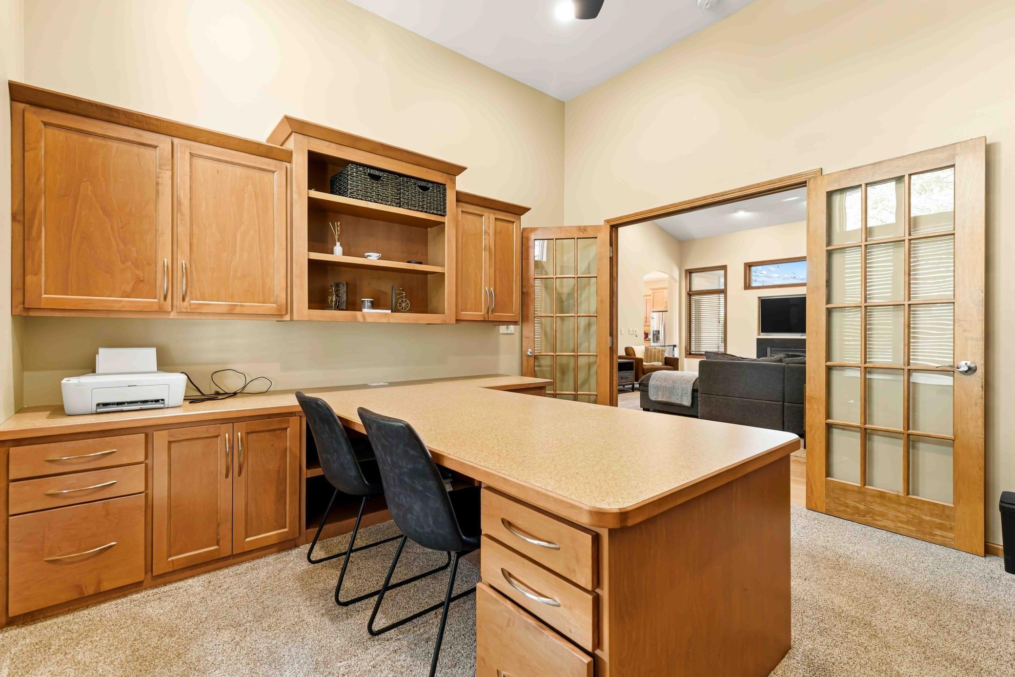 4295 49th Ave S Fargo ND_MLS-24.jpg