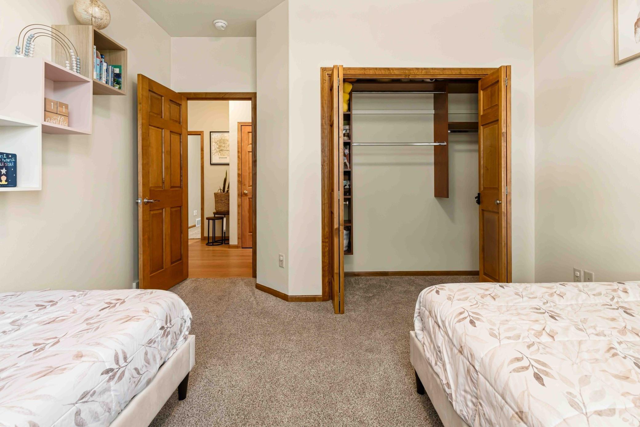 4295 49th Ave S Fargo ND_MLS-34.jpg