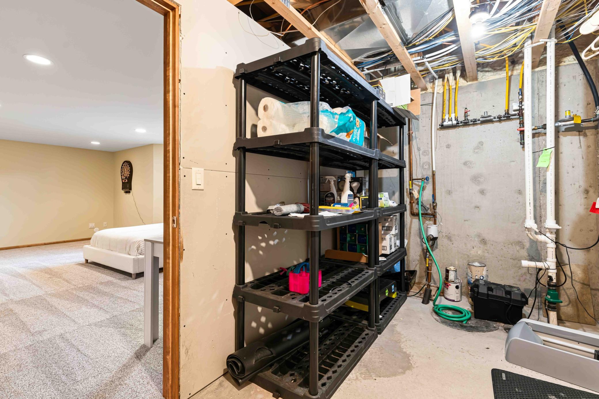 4295 49th Ave S Fargo ND_MLS-39.jpg