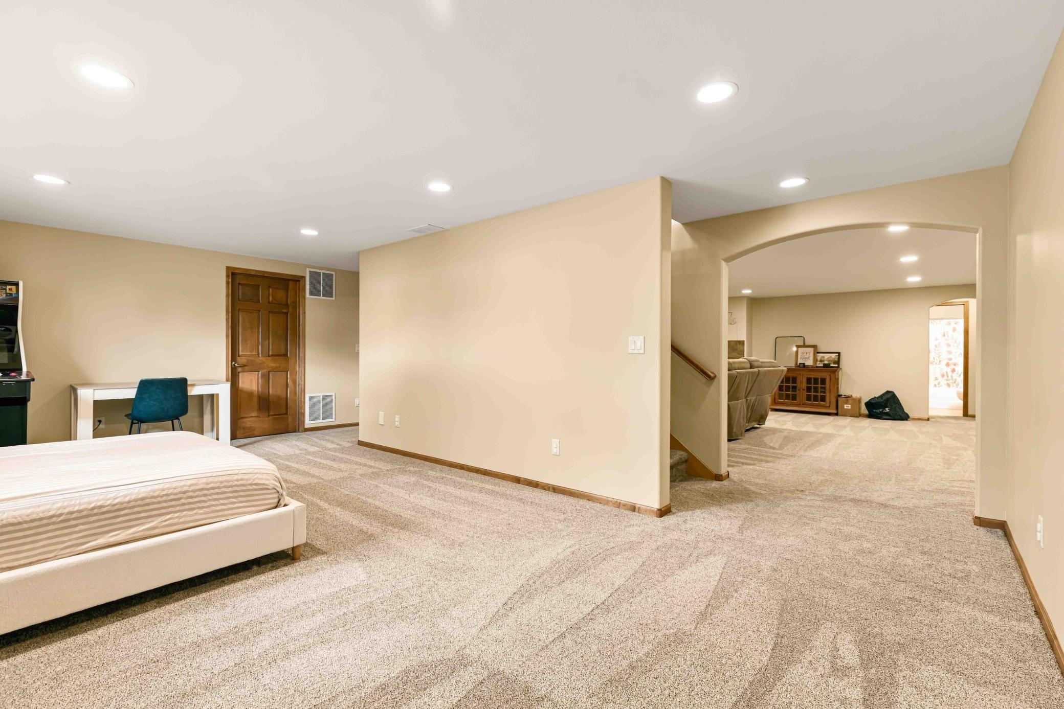 4295 49th Ave S Fargo ND_MLS-37.jpg