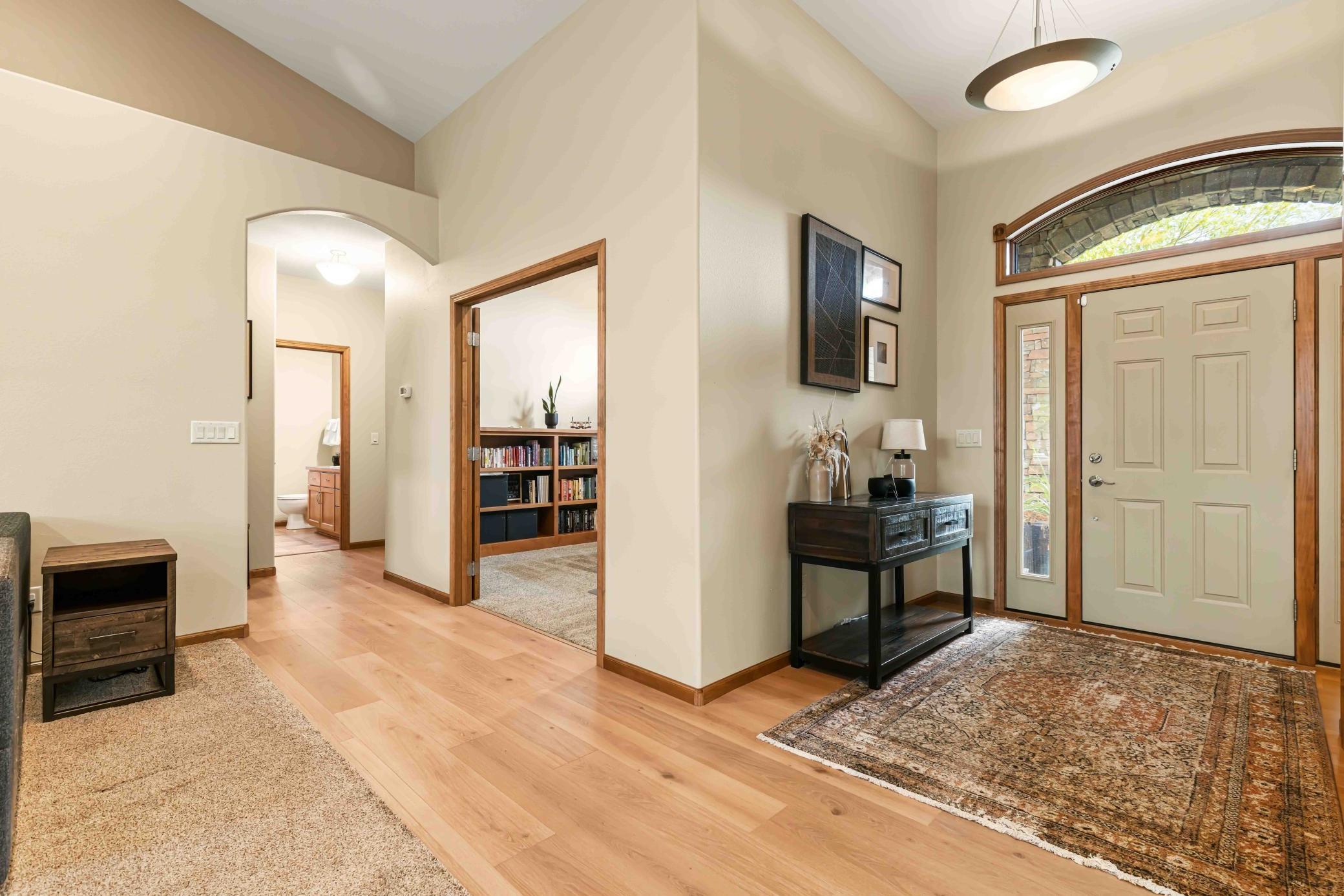 4295 49th Ave S Fargo ND_MLS-20.jpg