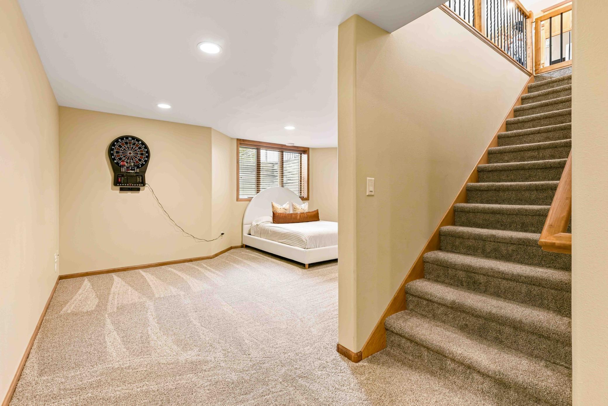 4295 49th Ave S Fargo ND_MLS-35.jpg