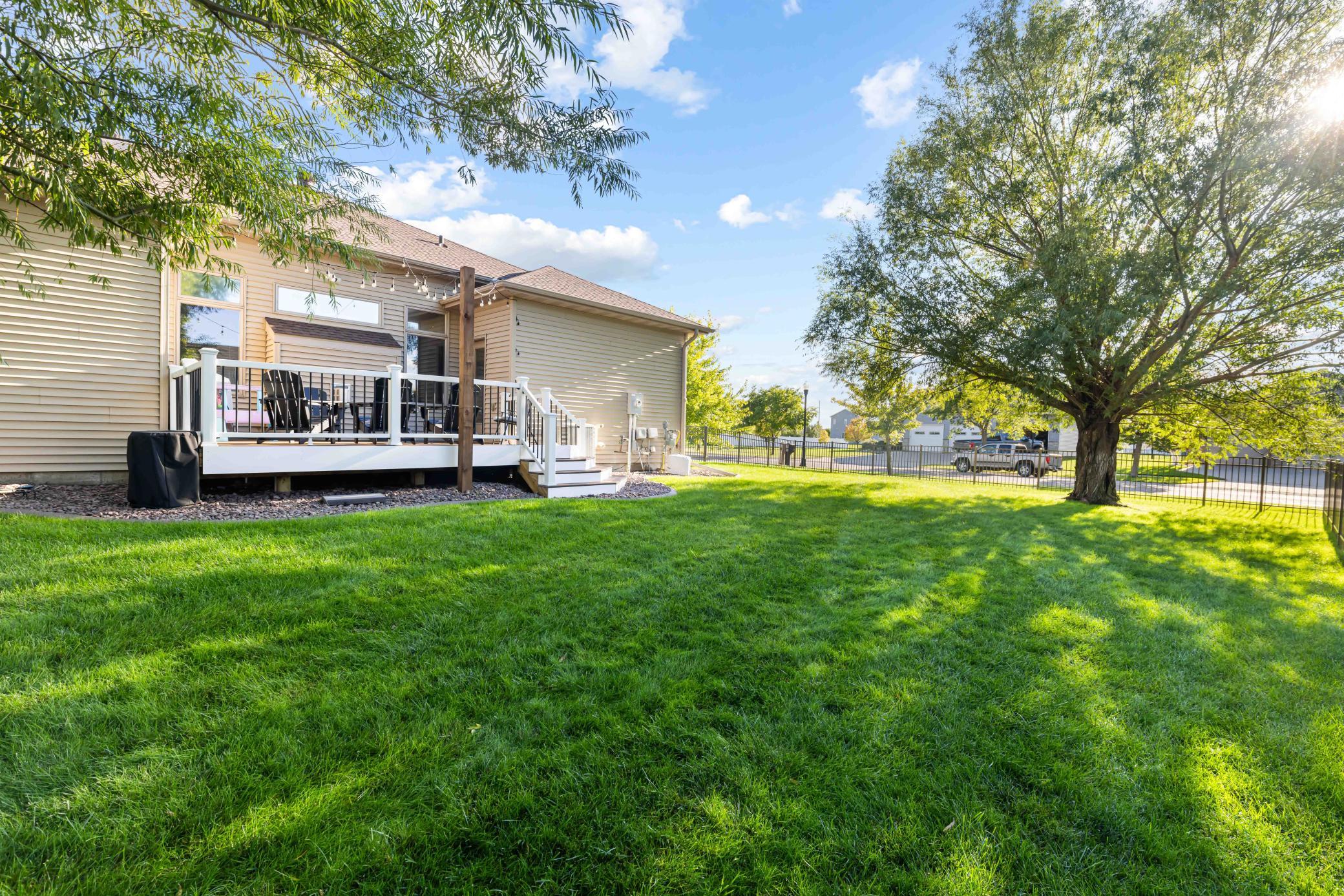 4295 49th Ave S Fargo ND_MLS-10.jpg
