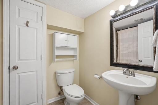 3905 Cedar Avenue S, Minneapolis, MN 55407