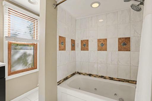 3905 Cedar Avenue S, Minneapolis, MN 55407