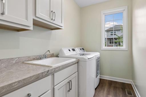 808 June Avenue N, Lake Elmo, MN 55042