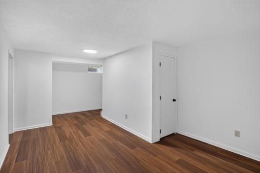 2820 31st Avenue S, Minneapolis, MN 55406