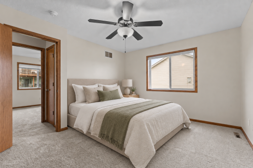 6159 Hillsboro Drive NW, Rochester, MN 55901