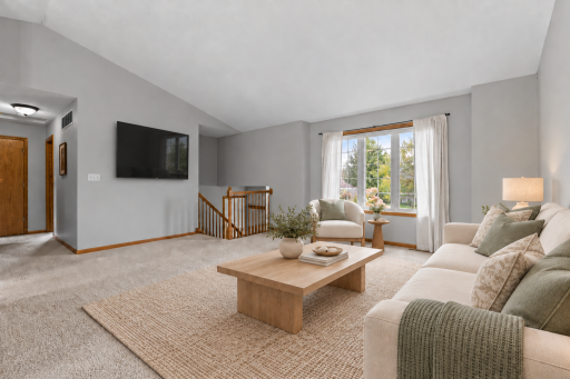 6159 Hillsboro Drive NW, Rochester, MN 55901