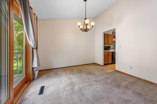 1728 Greenhaven Lane NE, Owatonna, MN 55060