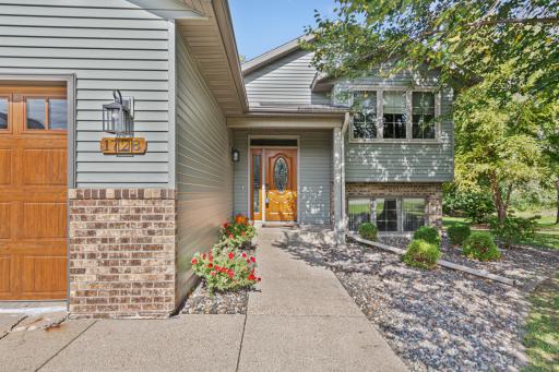 1728 Greenhaven Lane NE, Owatonna, MN 55060