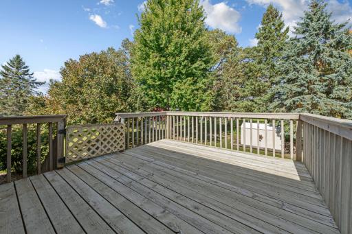 1728 Greenhaven Lane NE, Owatonna, MN 55060