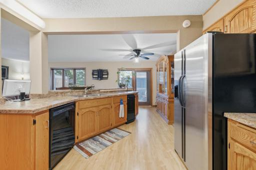 Large 2-tier kitchen island, tons of cabinets for storage & great counter space!
