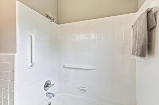 6240 Sheridan Avenue S, Richfield, MN 55423