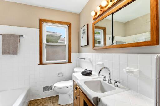 6240 Sheridan Avenue S, Richfield, MN 55423