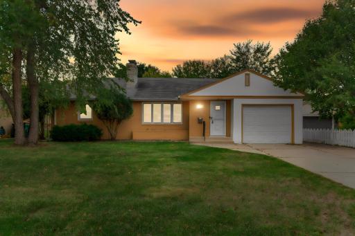 43-web-or-mls-6240-Sheridan-Ave-S-01-Twilight.jpeg