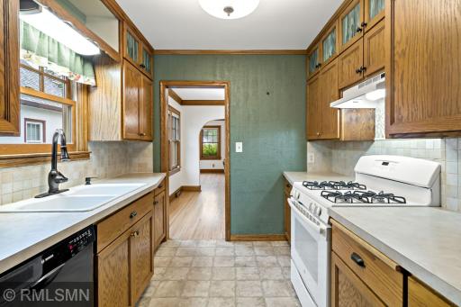 20-web-or-mls-844_Winslow_Ave_St_Paul_MN_0030.jpg