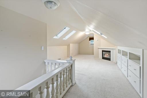 31-web-or-mls-844_Winslow_Ave_St_Paul_MN_0041.jpg