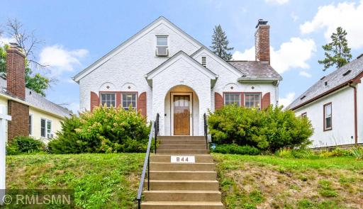 55-web-or-mls-844_Winslow_Ave_St_Paul_MN_0008.jpg