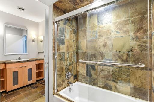 401 Turnpike Road, Golden Valley, MN 55416